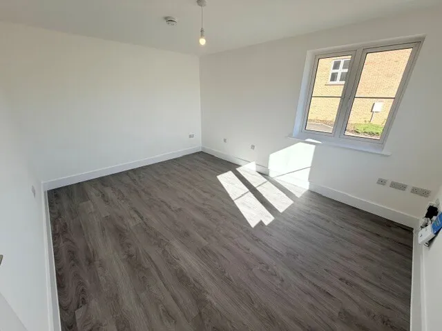 Dukes Road, Downham Market, PE38, photo 2