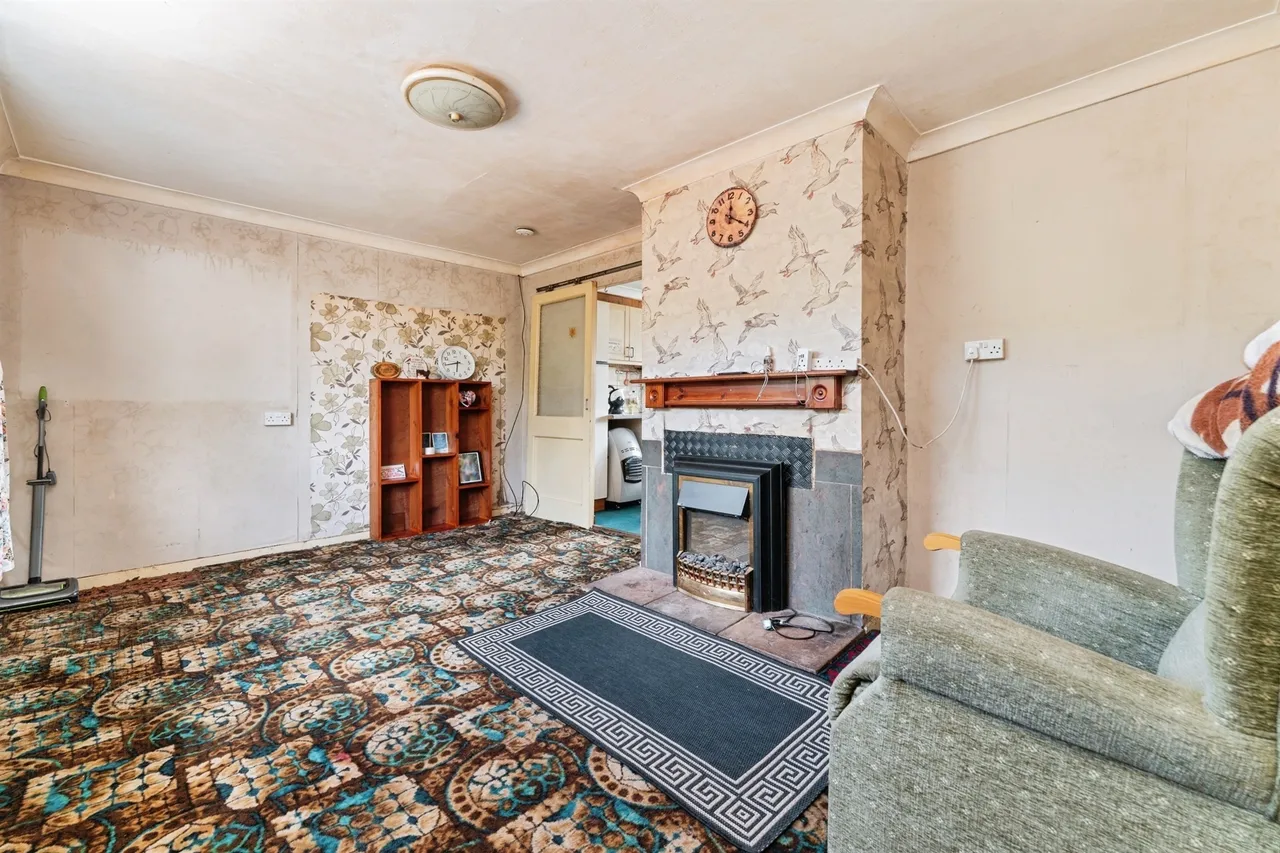 Oaklands Avenue, Huntingdon, PE28, photo 3