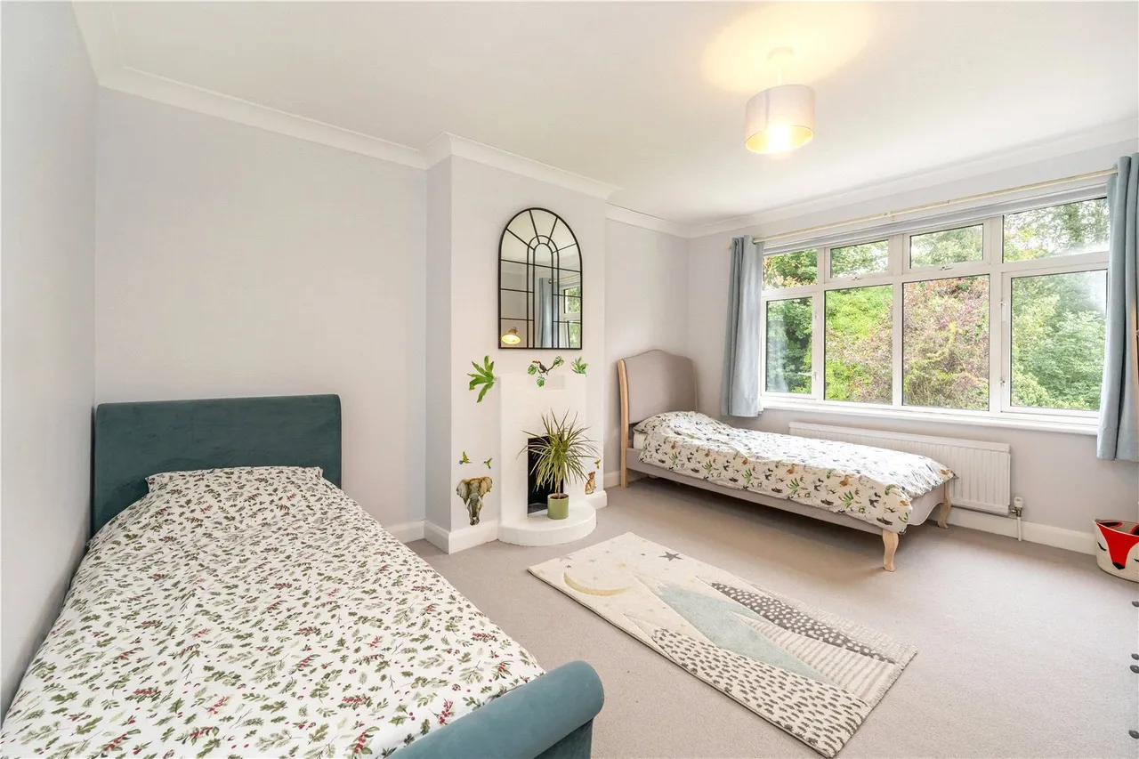 Ormond Drive, Hampton, TW12 2TN, photo 7