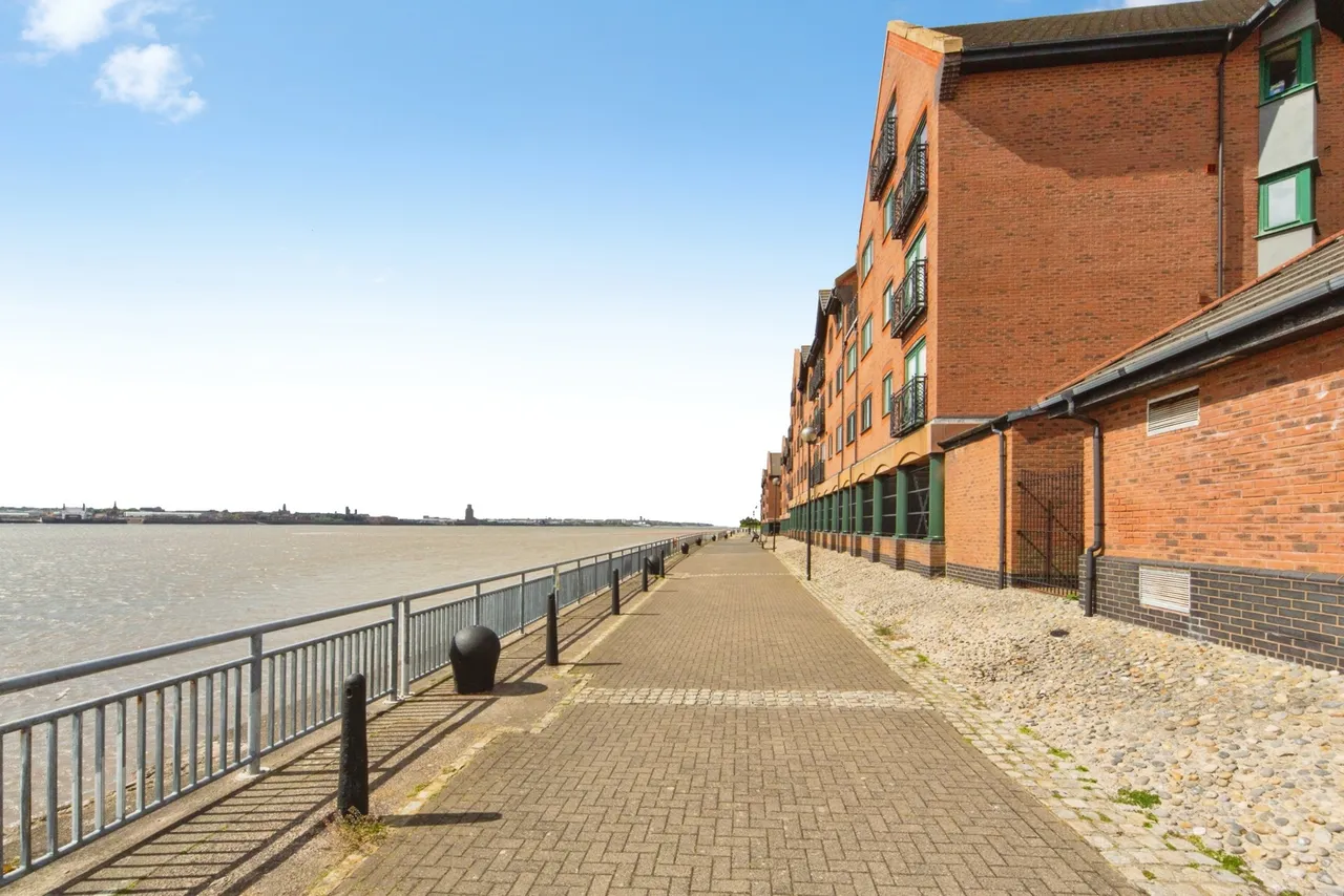 South Ferry Quay, Liverpool, L3, photo 36