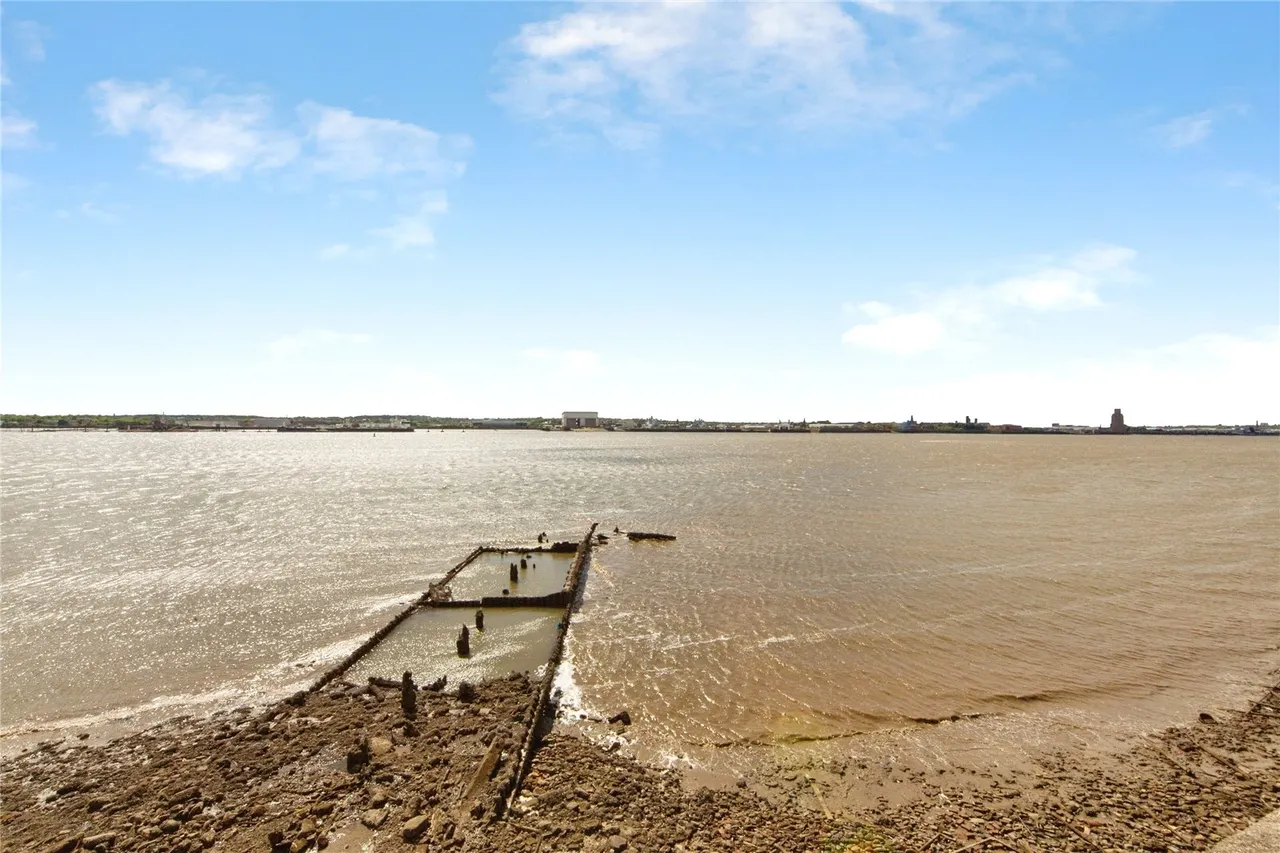 South Ferry Quay, Liverpool, L3, photo 20