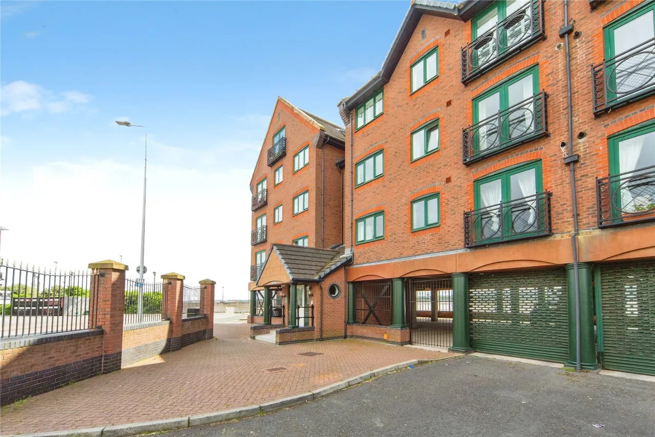 South Ferry Quay, Liverpool, L3, photo 39