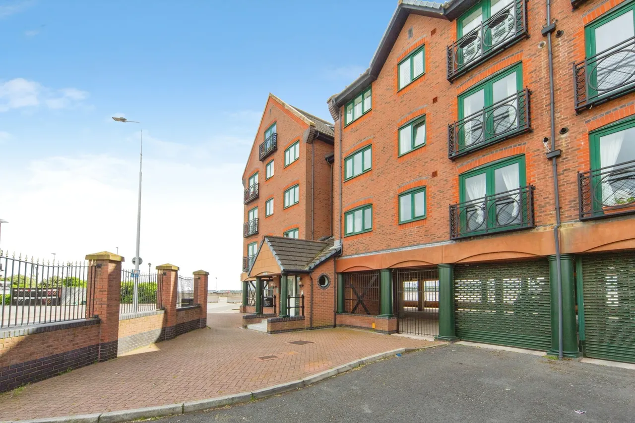 South Ferry Quay, Liverpool, L3, photo 33
