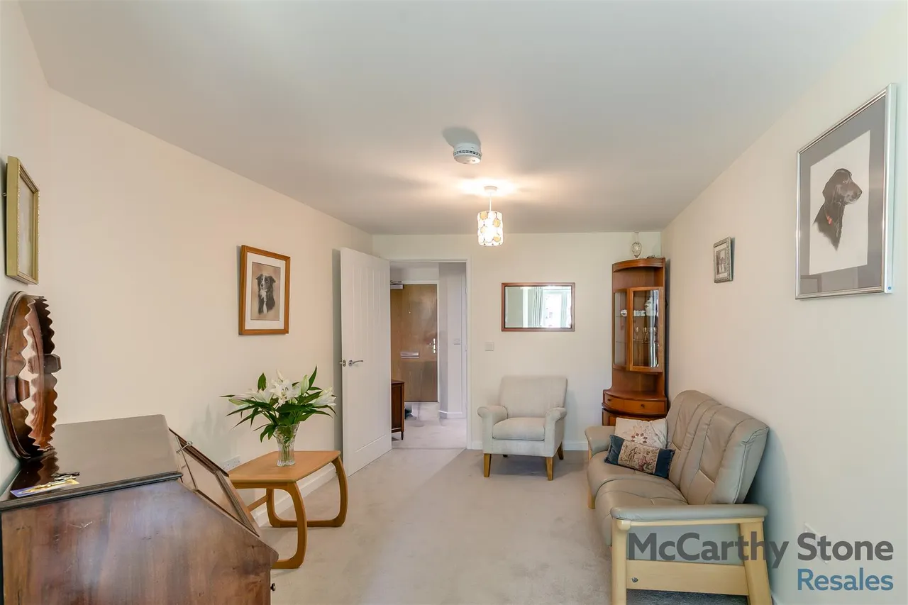 Ack Lane East, Bramhall, SK7, photo 5