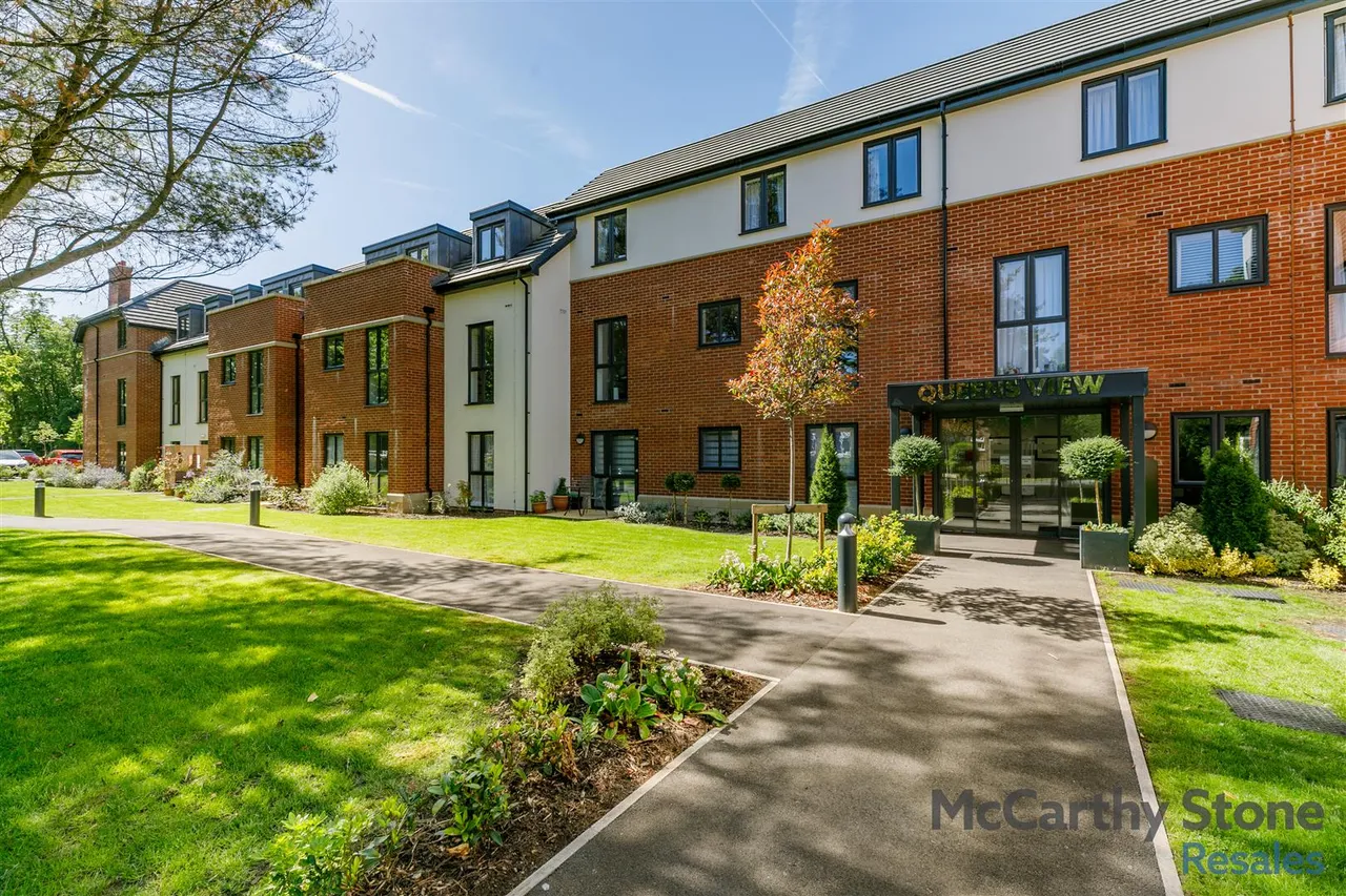 Ack Lane East, Bramhall, SK7, photo 18