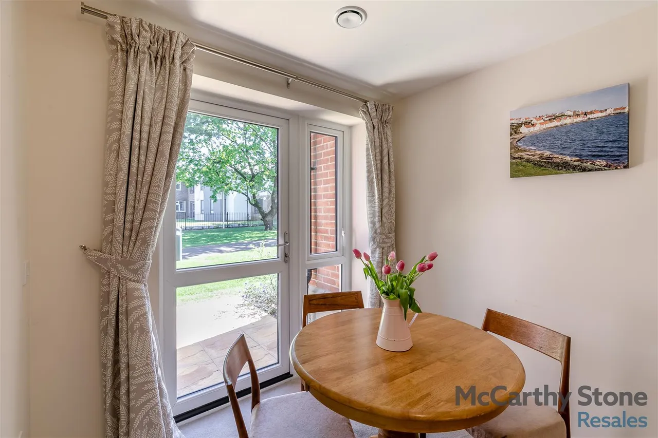 Ack Lane East, Bramhall, SK7, photo 4
