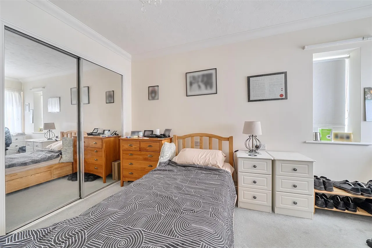 Hope Road, Sale, M33, photo 6
