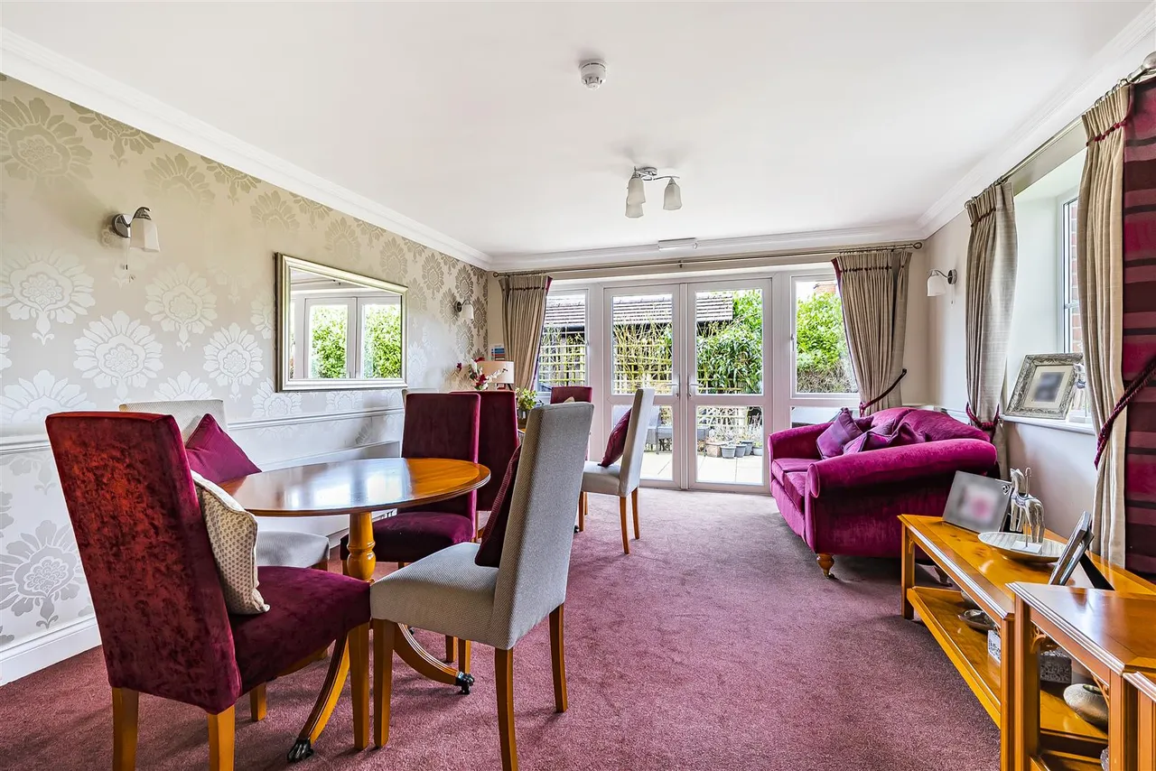Hope Road, Sale, M33, photo 8