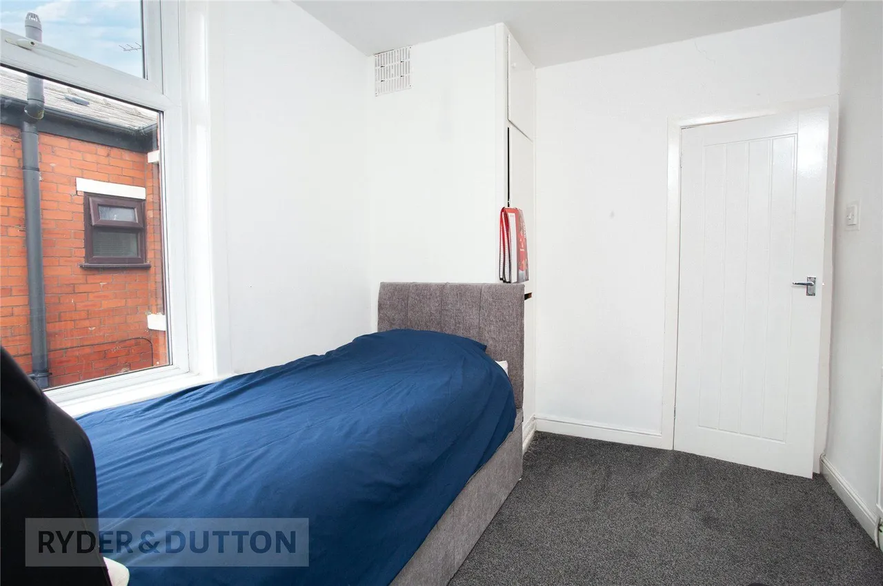 Hillcrest Road, Castleton, OL11, photo 17