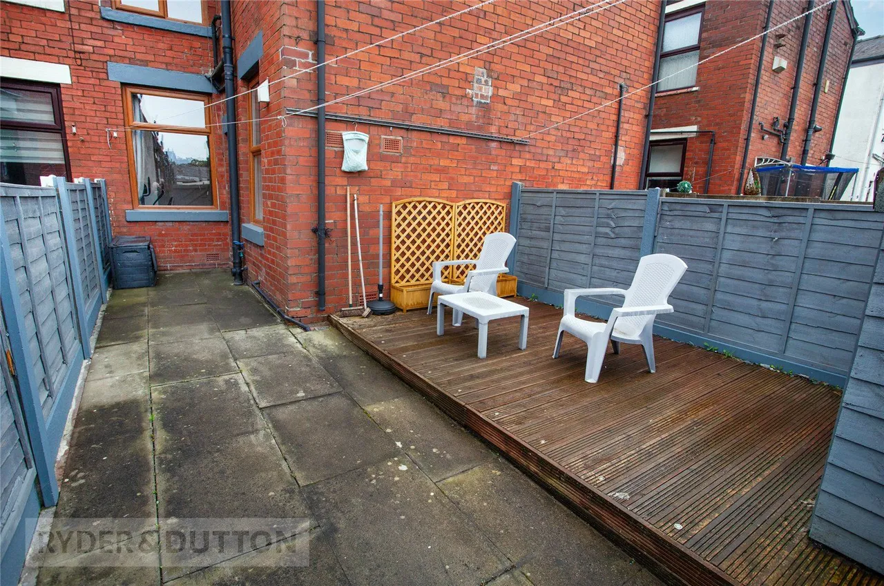 Hillcrest Road, Castleton, OL11, photo 10