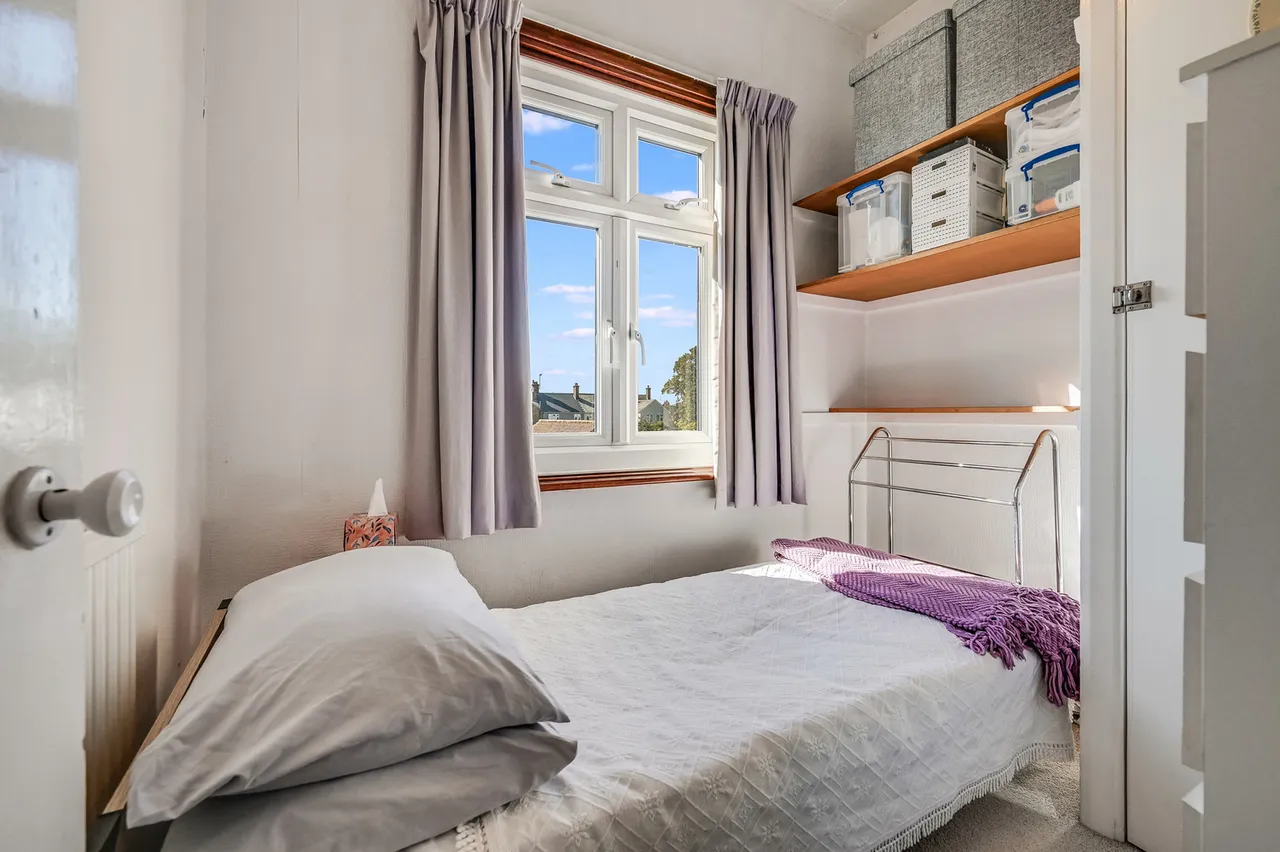 Gainsborough Crescent, Chelmsford, CM2, photo 10