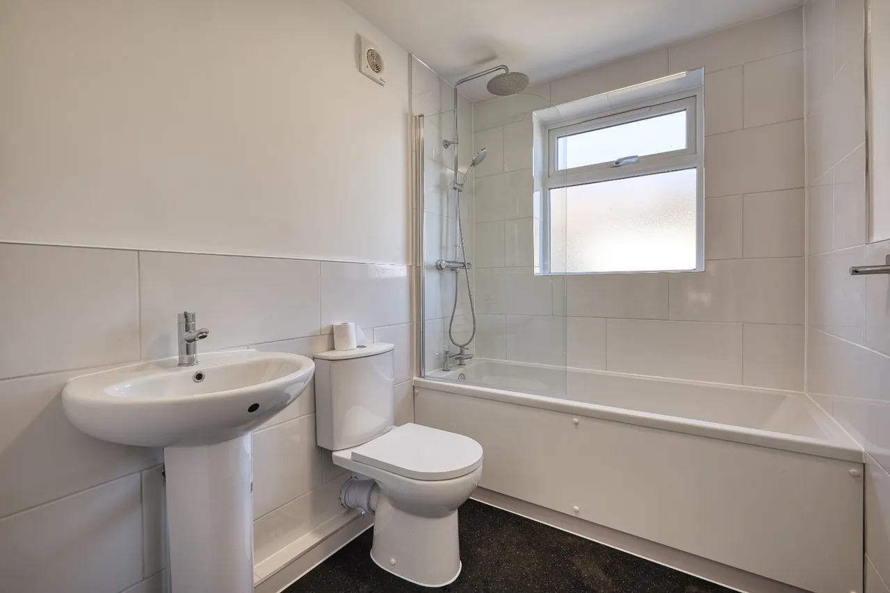 Alexandra Road, Ramsgate, CT11, photo 3