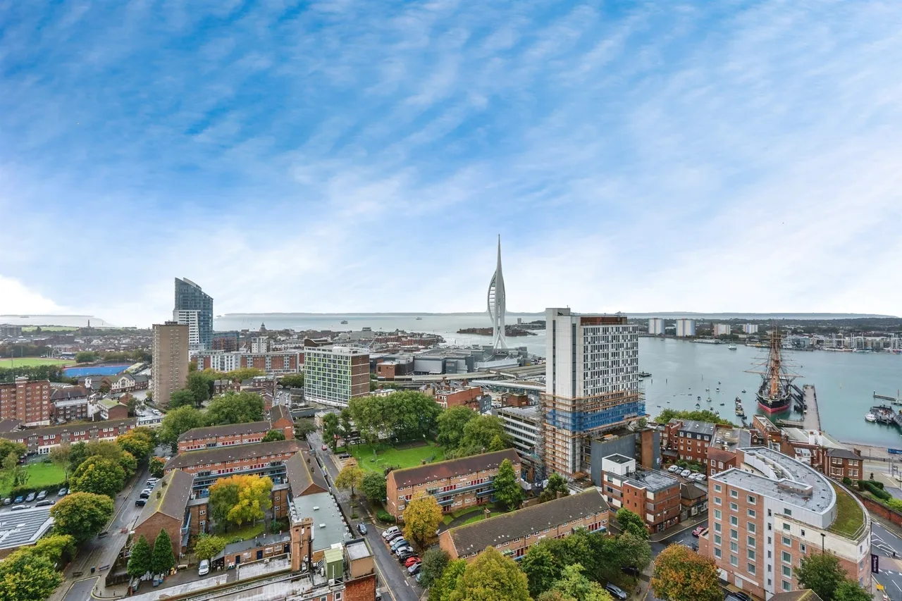 Queen Street, Portsmouth, PO1, photo 8