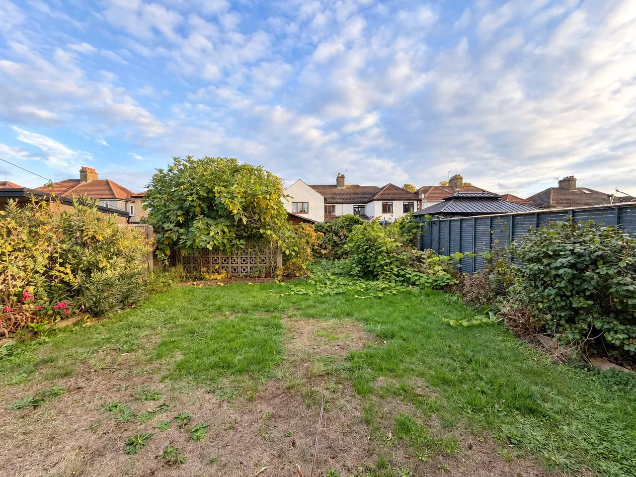 Okehampton Crescent, Welling, DA16, photo 9