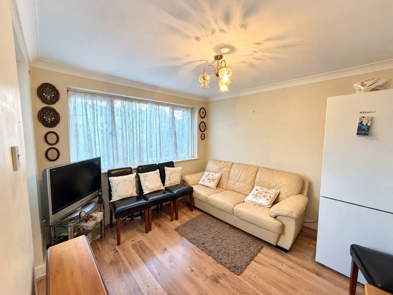 Okehampton Crescent, Welling, DA16, photo 14
