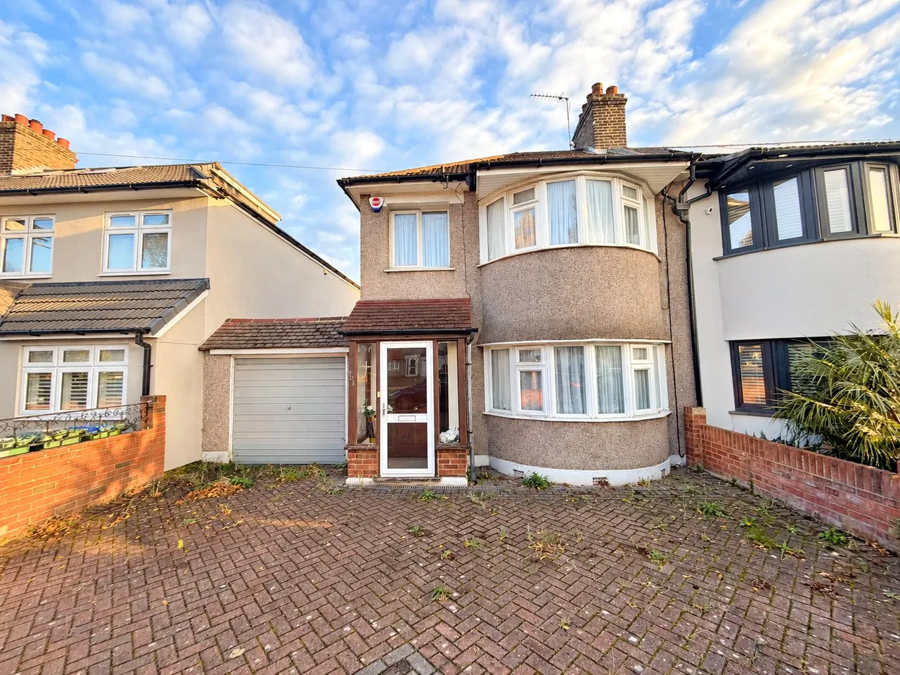 3 bed house to rent, Okehampton Crescent, Welling, DA16