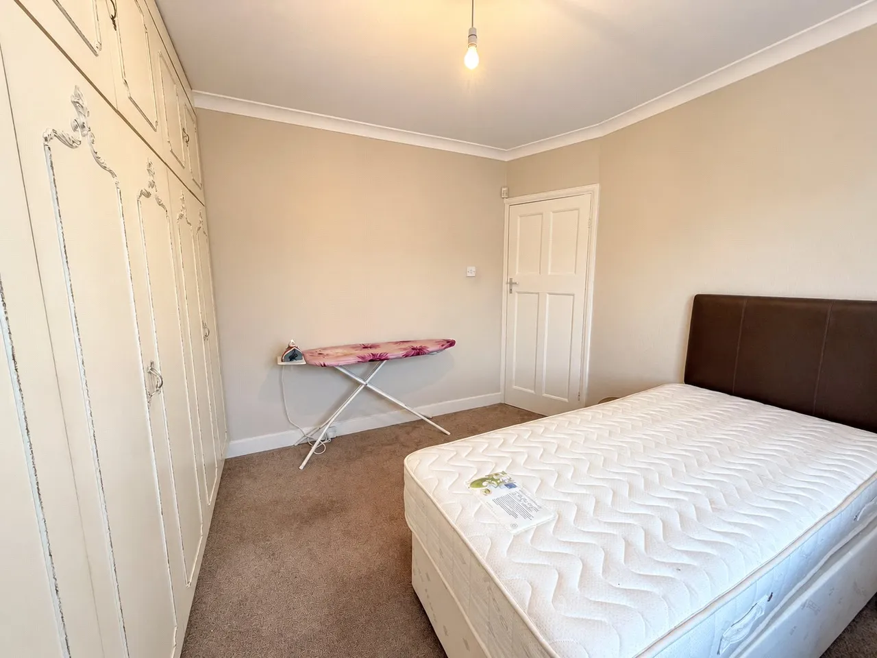 Okehampton Crescent, Welling, DA16, photo 23