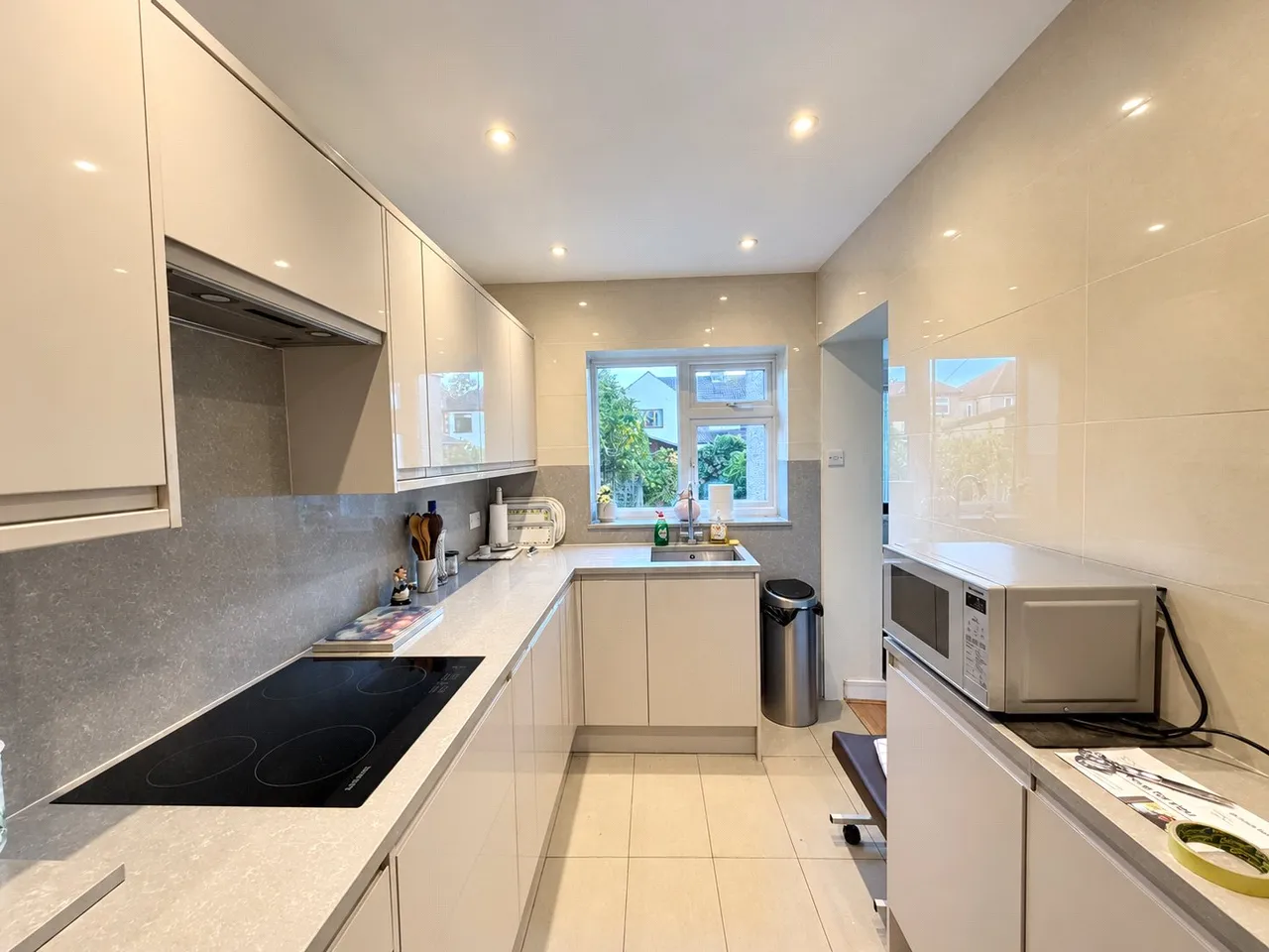 Okehampton Crescent, Welling, DA16, photo 6