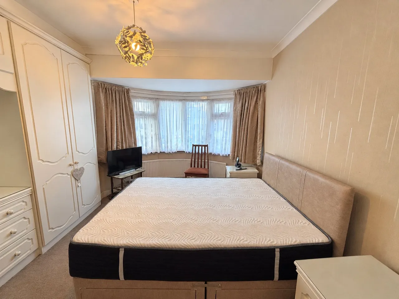 Okehampton Crescent, Welling, DA16, photo 20