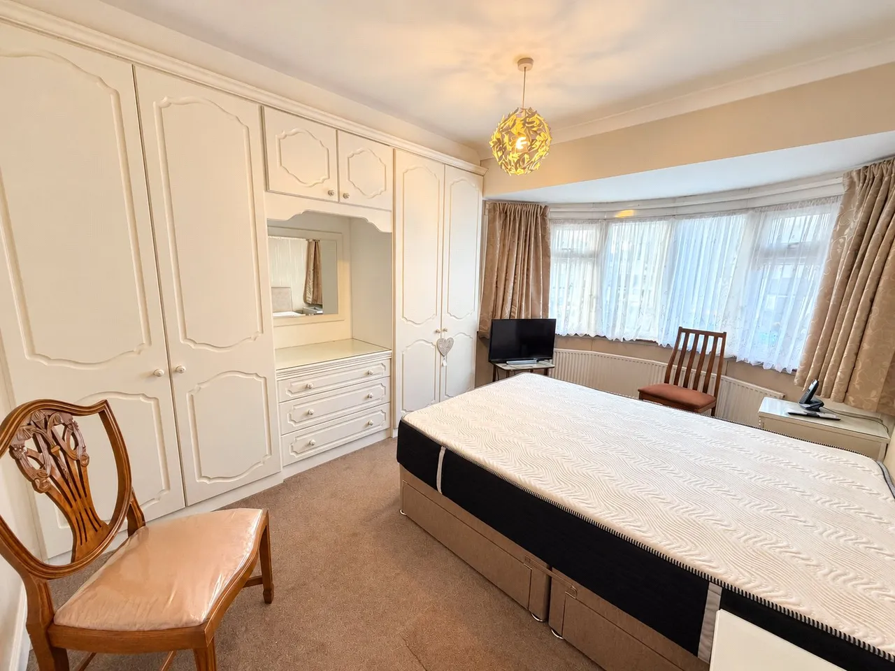 Okehampton Crescent, Welling, DA16, photo 21