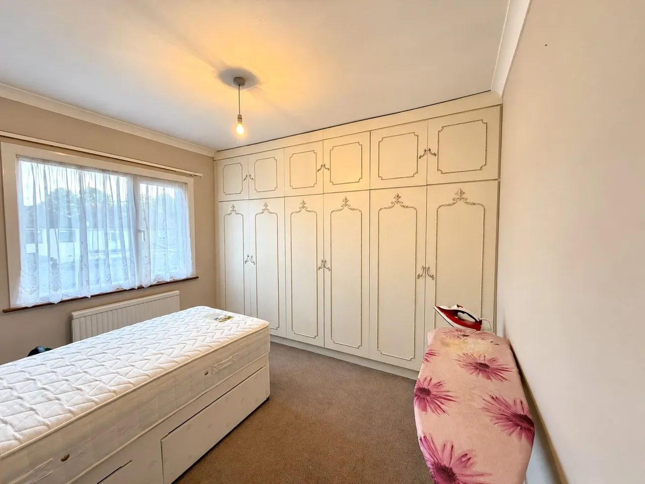 Okehampton Crescent, Welling, DA16, photo 16