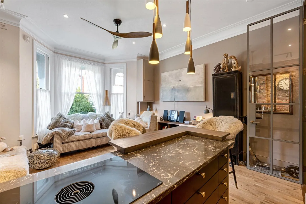 Goldhurst Terrace, London, NW6, photo 2