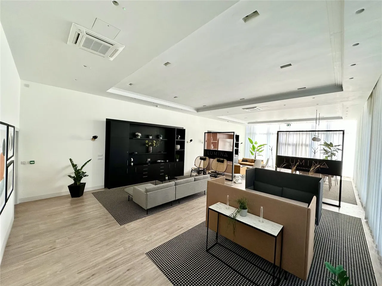 Pembroke Broadway, Camberley, Surrey, GU15 3FE, photo 13