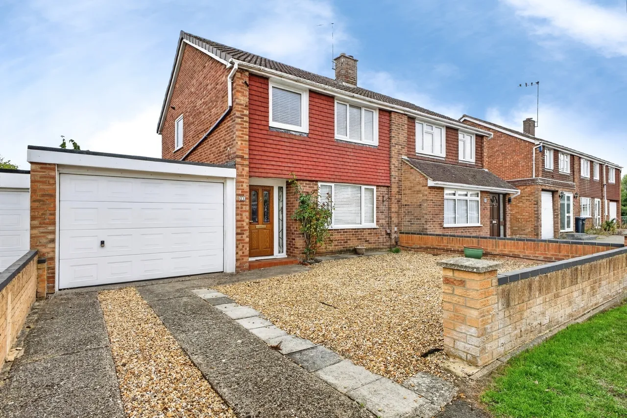 3 bed house for sale, Witton Road, Northampton, NN5