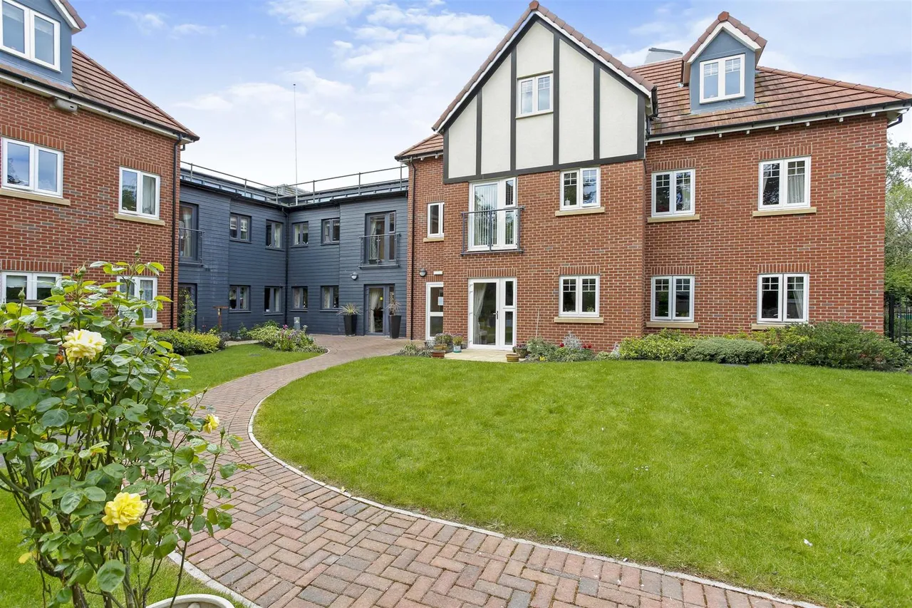 Wenlock Road, Shrewsbury, SY2, photo 11