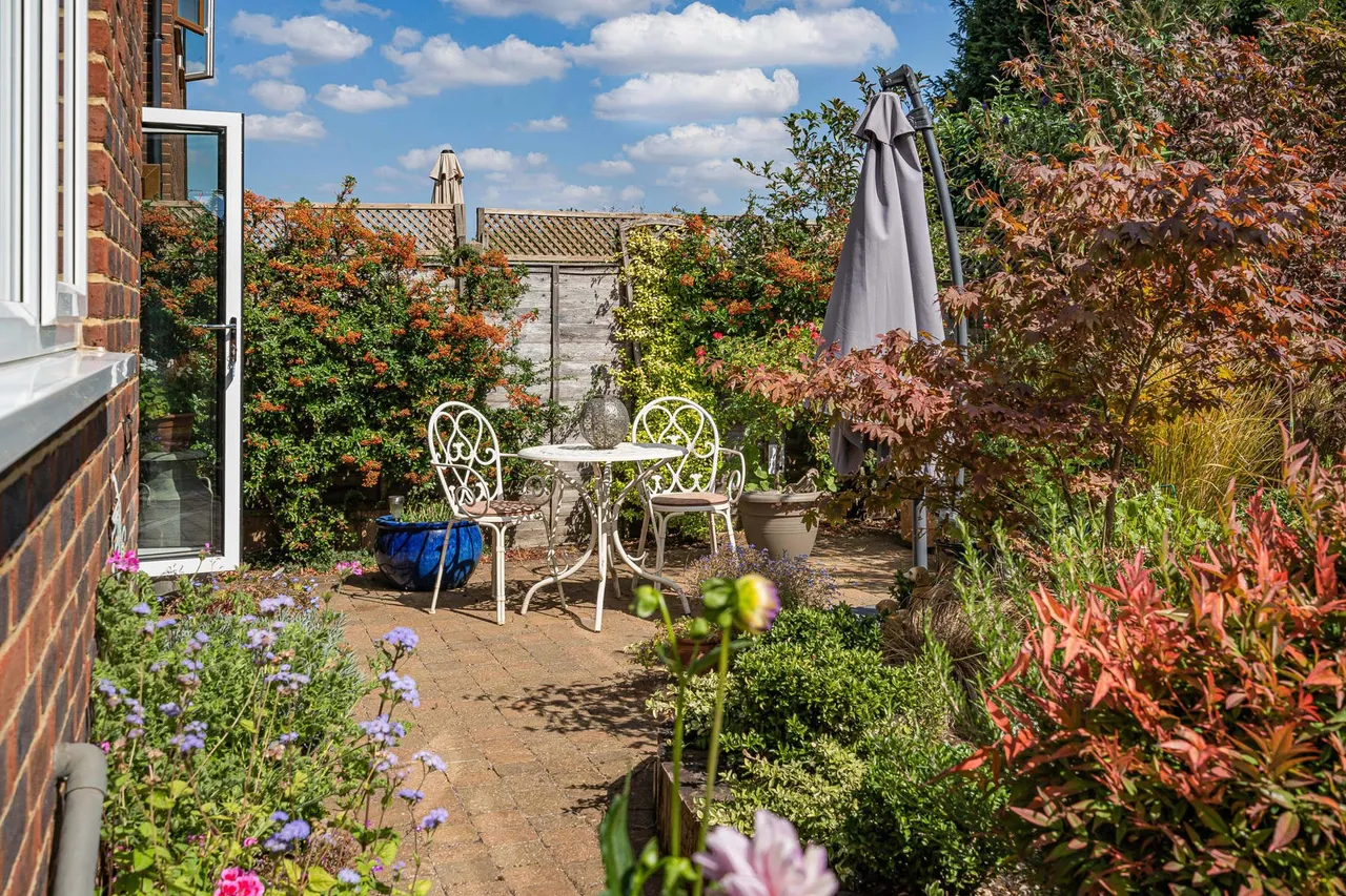 Clover Lea, Binscombe, GU7, photo 19
