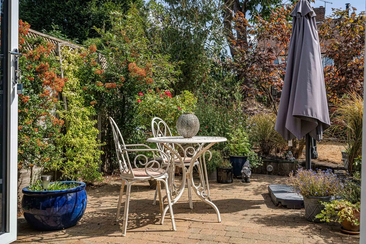 Clover Lea, Binscombe, GU7, photo 18