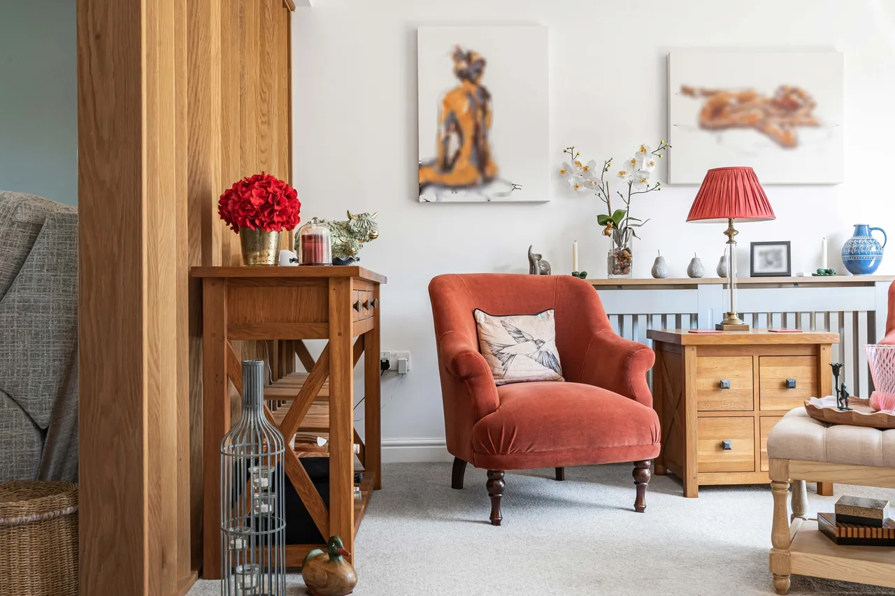 Clover Lea, Binscombe, GU7, photo 10