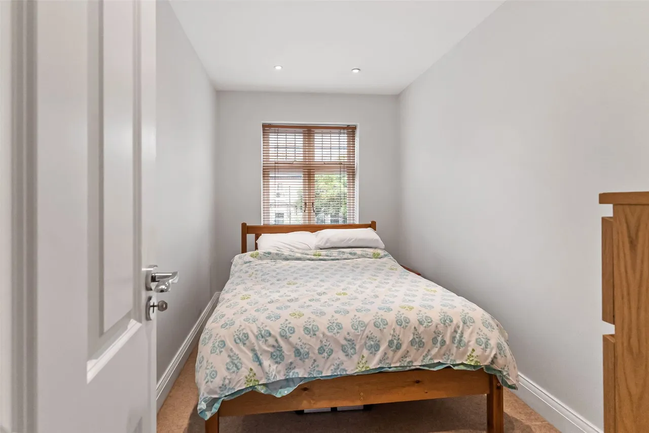Teddington Park Road, Teddington, TW11, photo 12