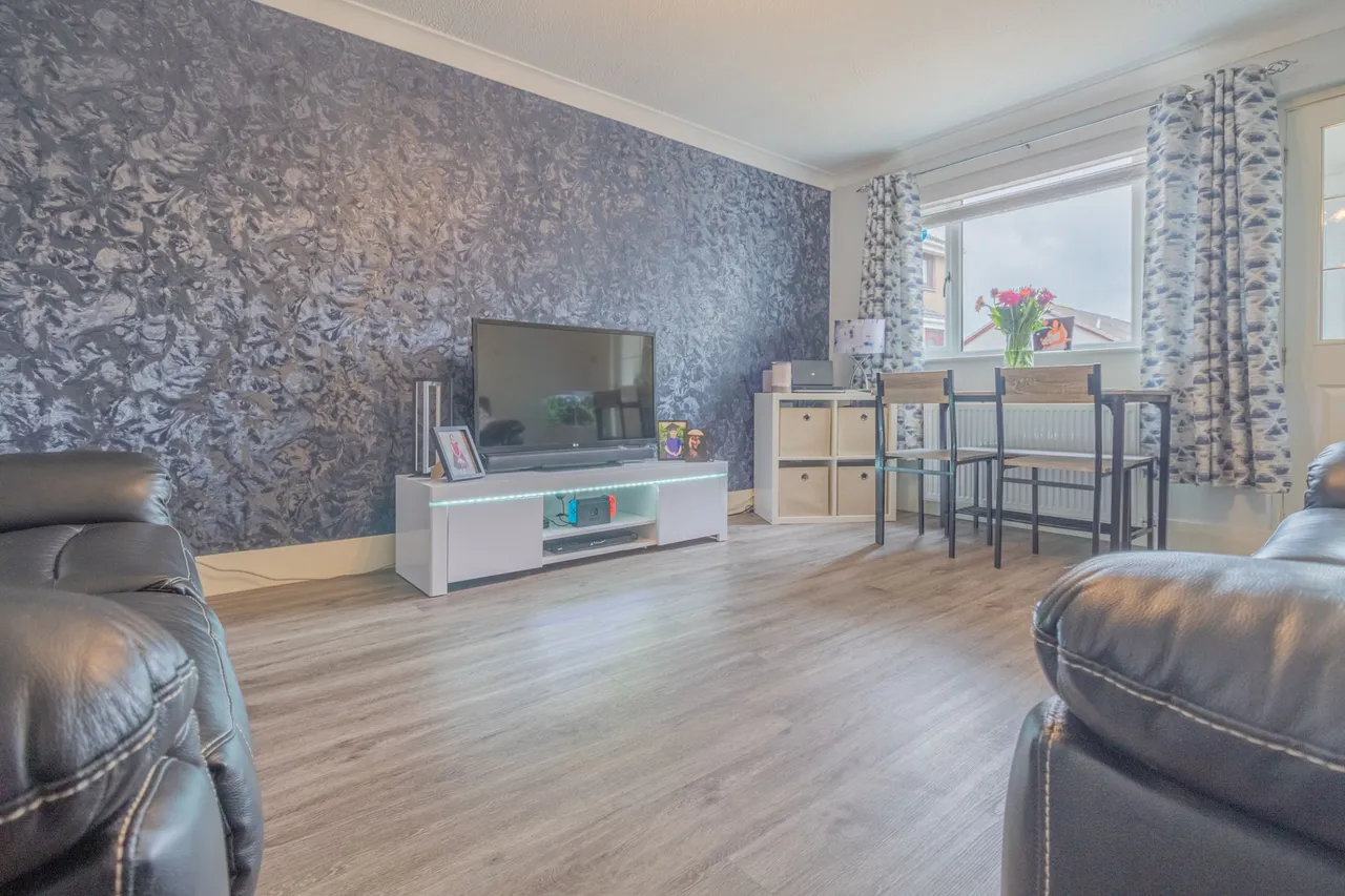 Livingstone Quadrant, Harthill, Shotts, photo 4