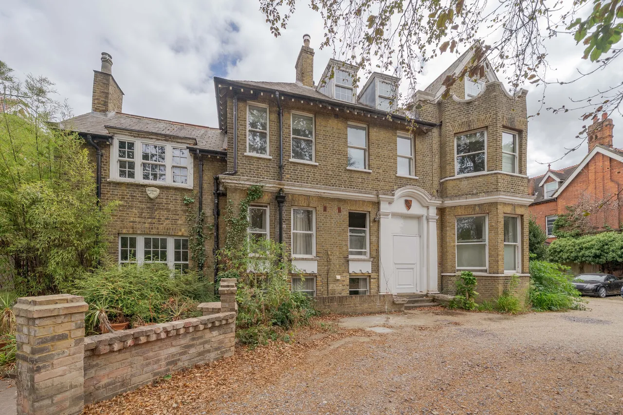 2 bed character property for sale — Gunnersbury Avenue, Ealing, W5