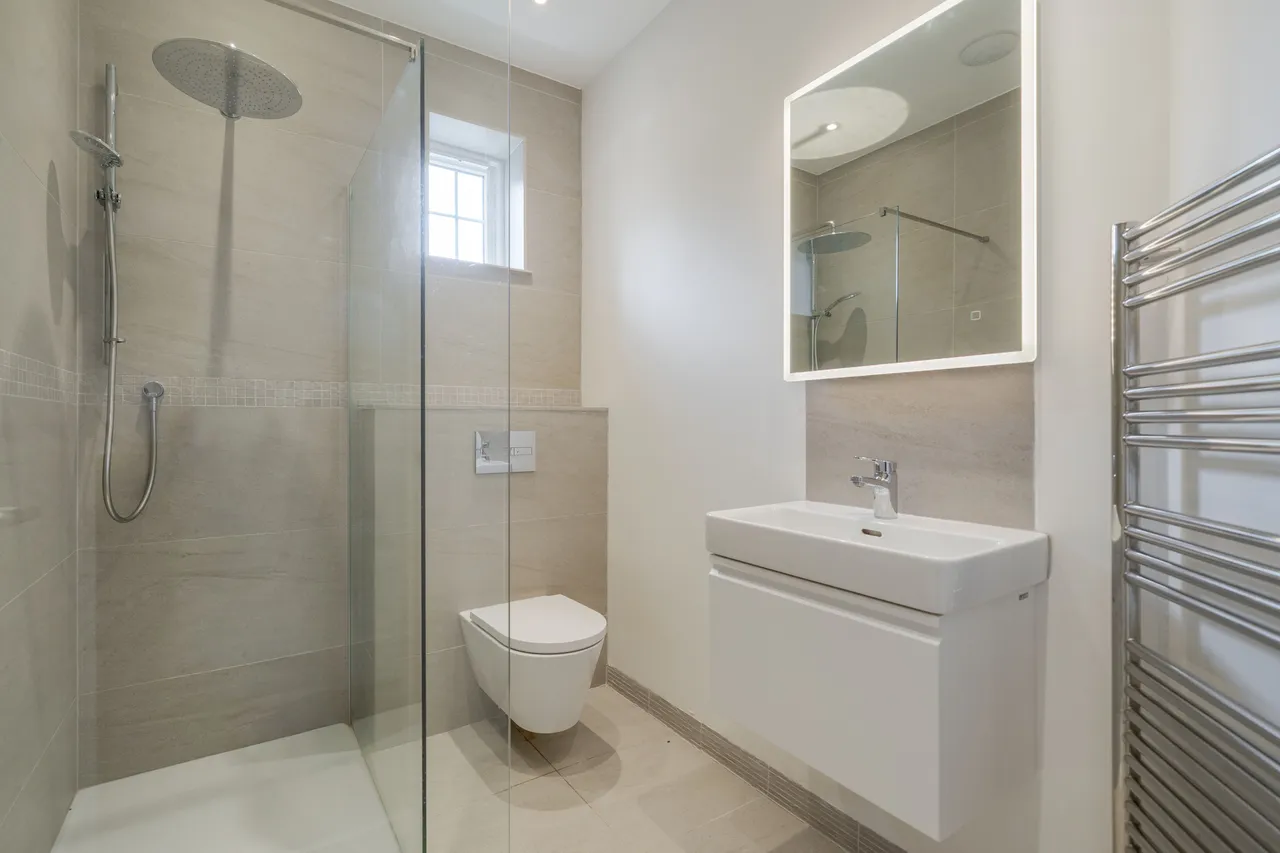 Gunnersbury Avenue, Ealing, W5, photo 7