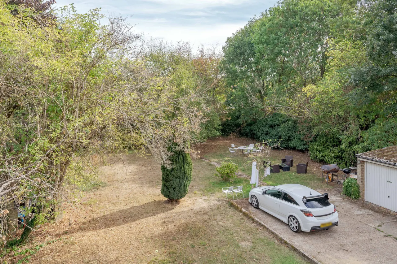 Gunnersbury Avenue, Ealing, W5, photo 9
