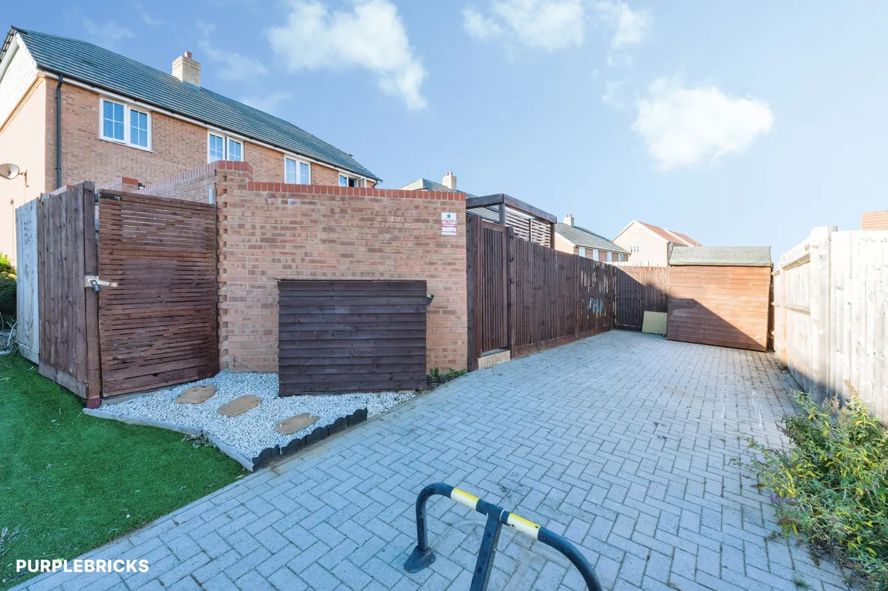 Cornfield Drive, Gravesend, DA11, photo 3