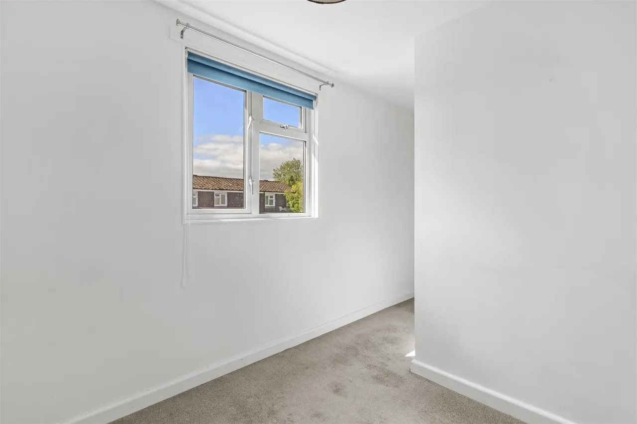 James Road Lane, End, HP14, photo 10