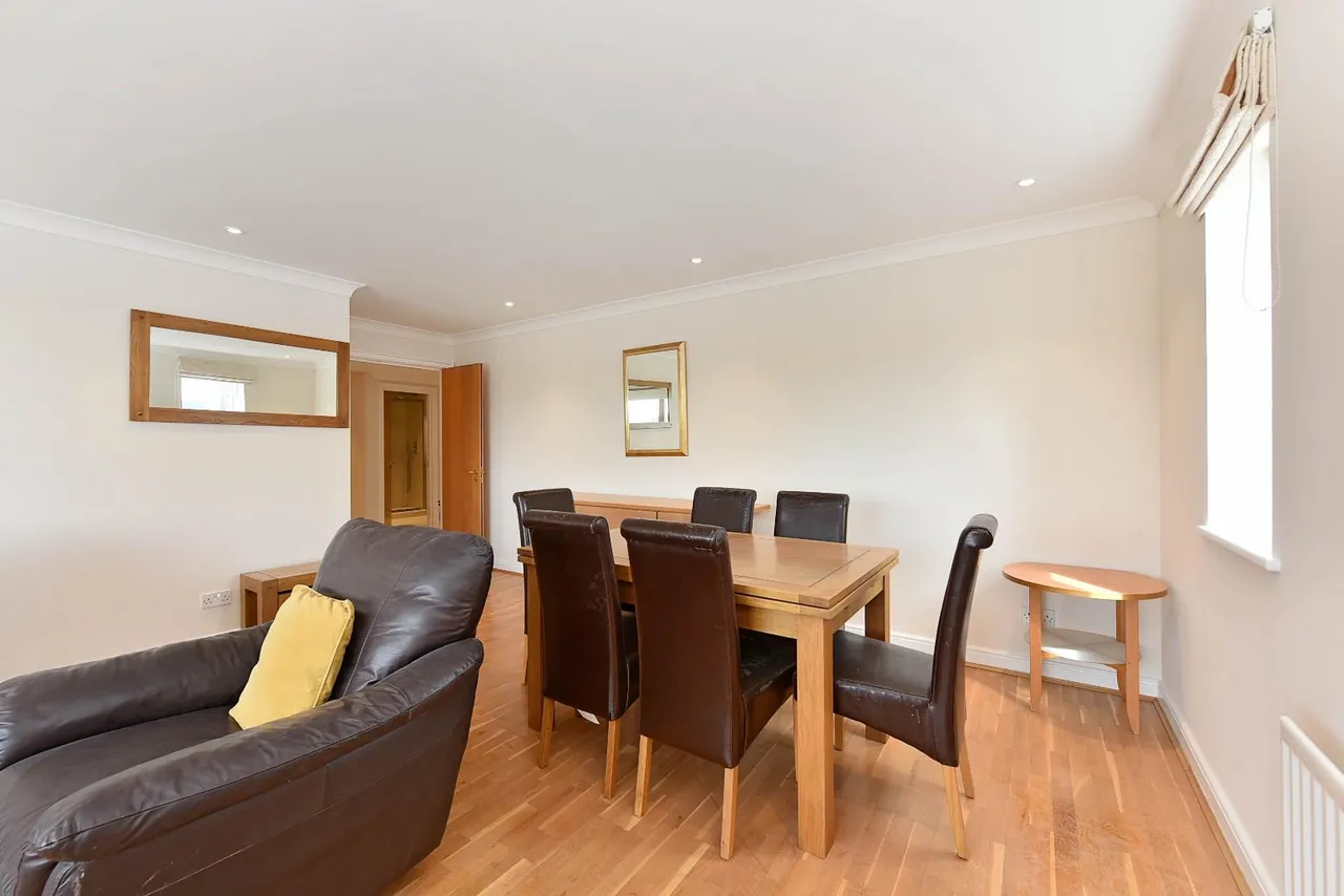 Manbre Road, London, W6, photo 18