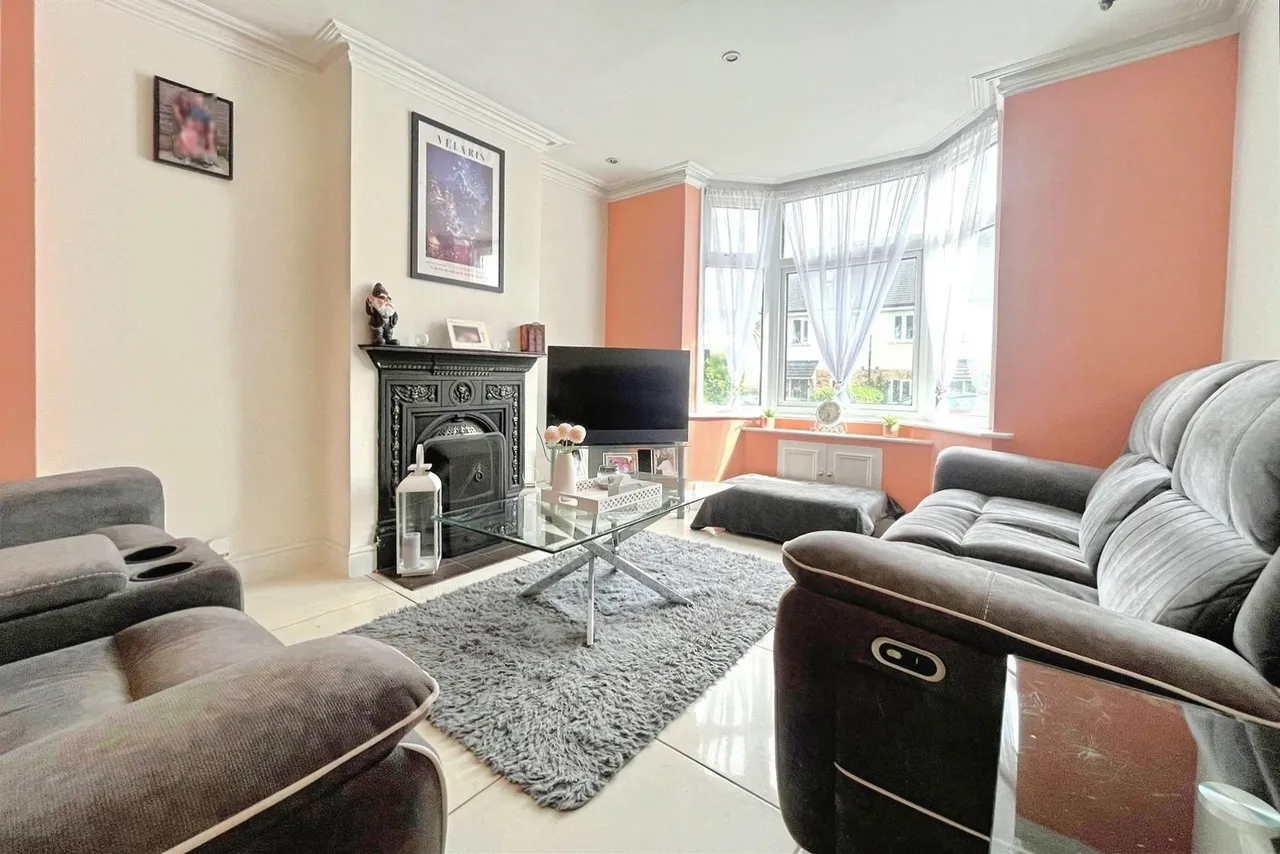 Alma Lane, Farnham, Surrey, GU9 0LA, photo 2