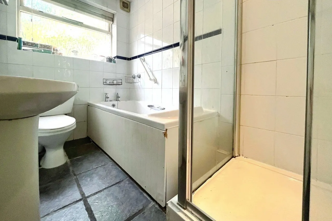 Alma Lane, Farnham, Surrey, GU9 0LA, photo 5