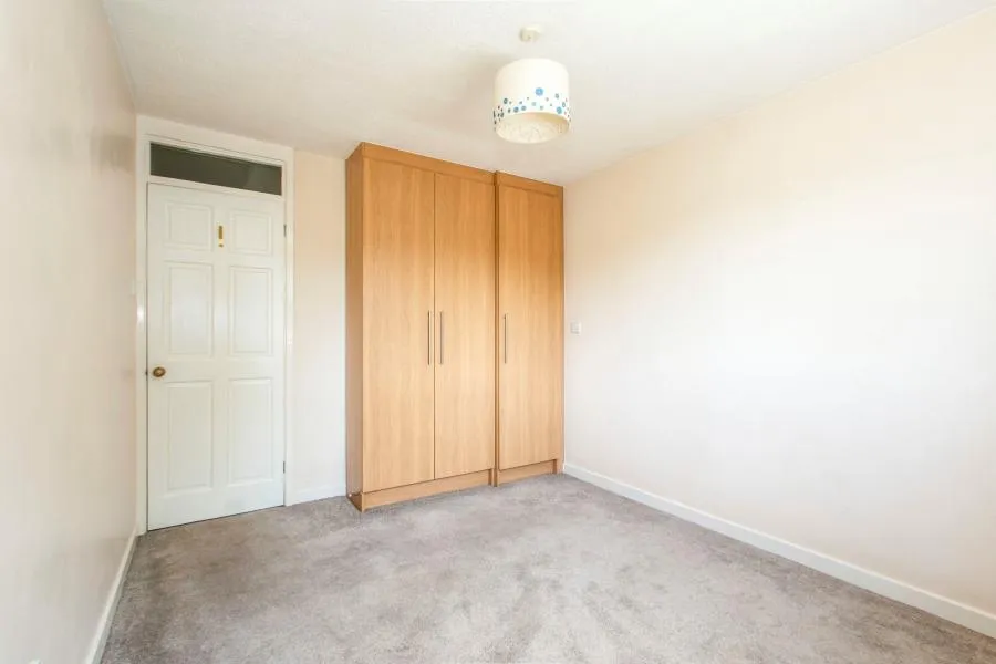 Carisbrooke Court, New Milton, BH25, photo 8