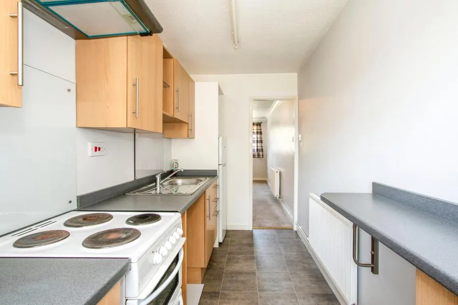 Carisbrooke Court, New Milton, BH25, photo 6