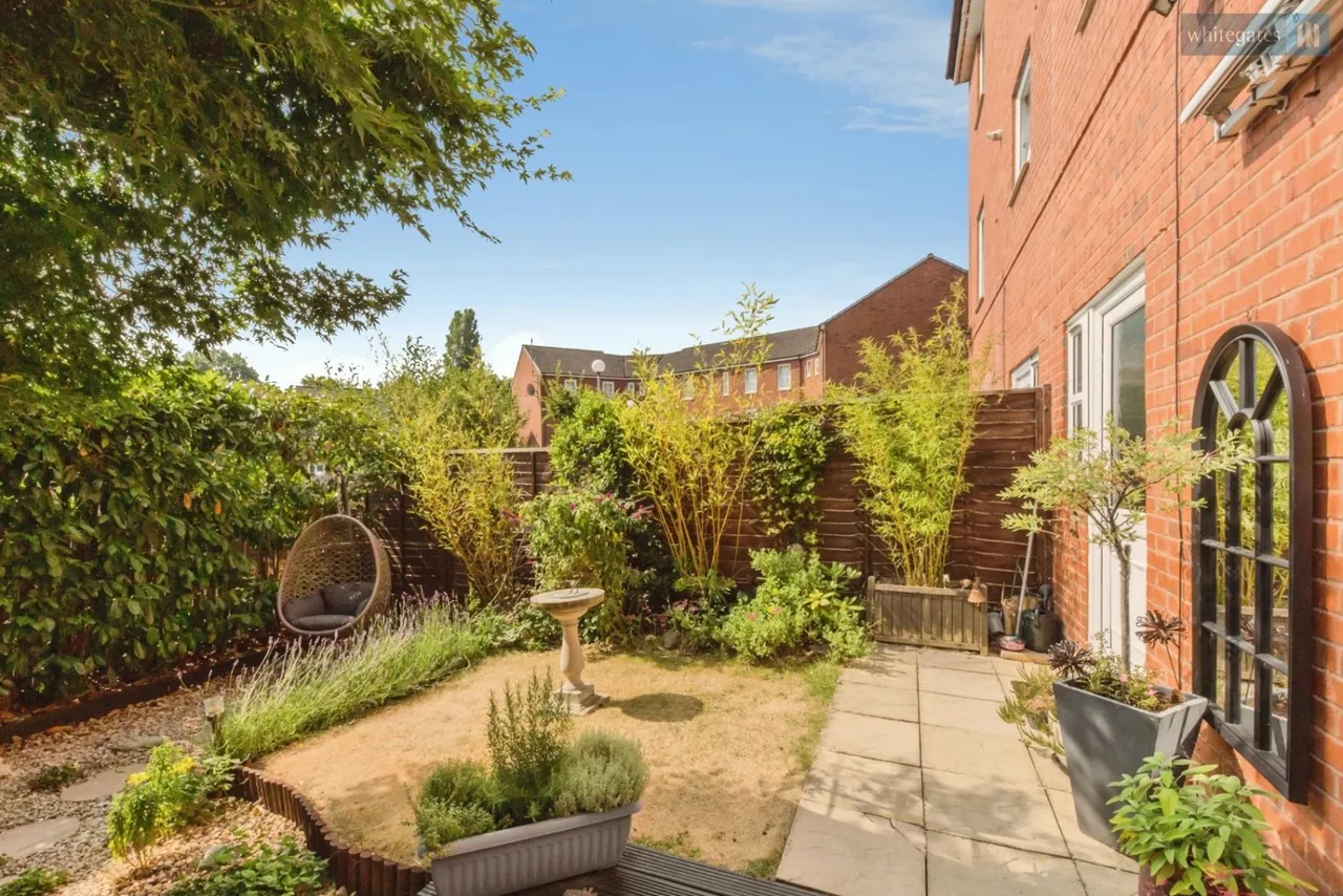Byron Walk, Nantwich, CW5, photo 22