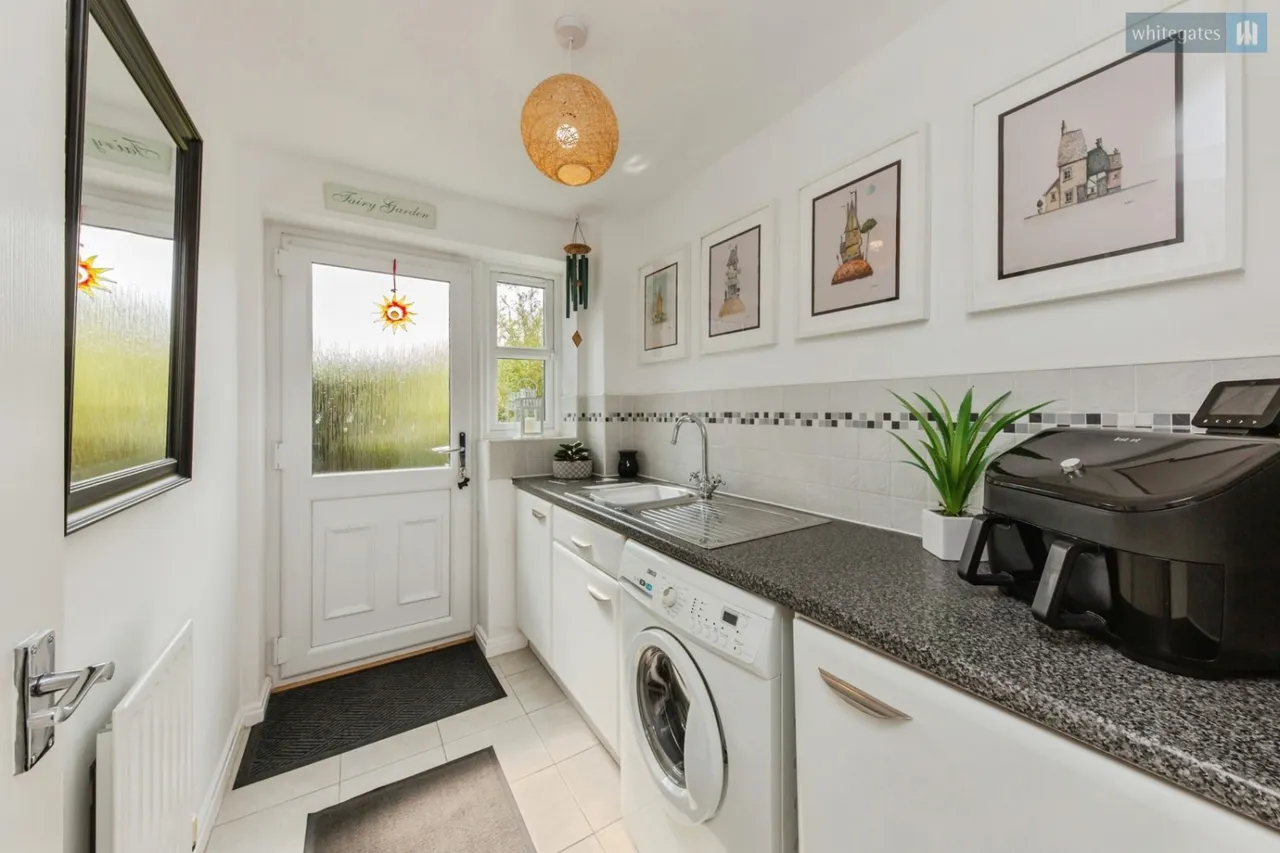 Byron Walk, Nantwich, CW5, photo 8