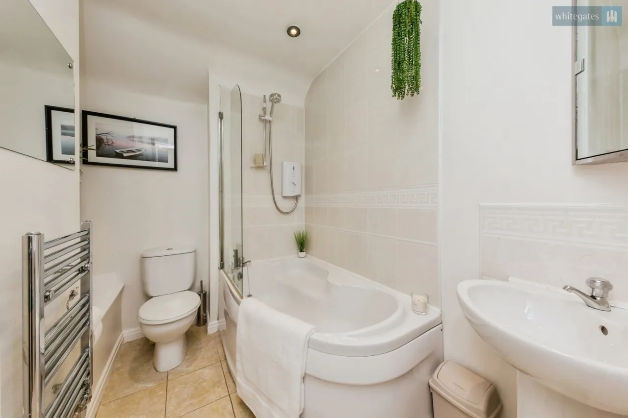 Byron Walk, Nantwich, CW5, photo 17