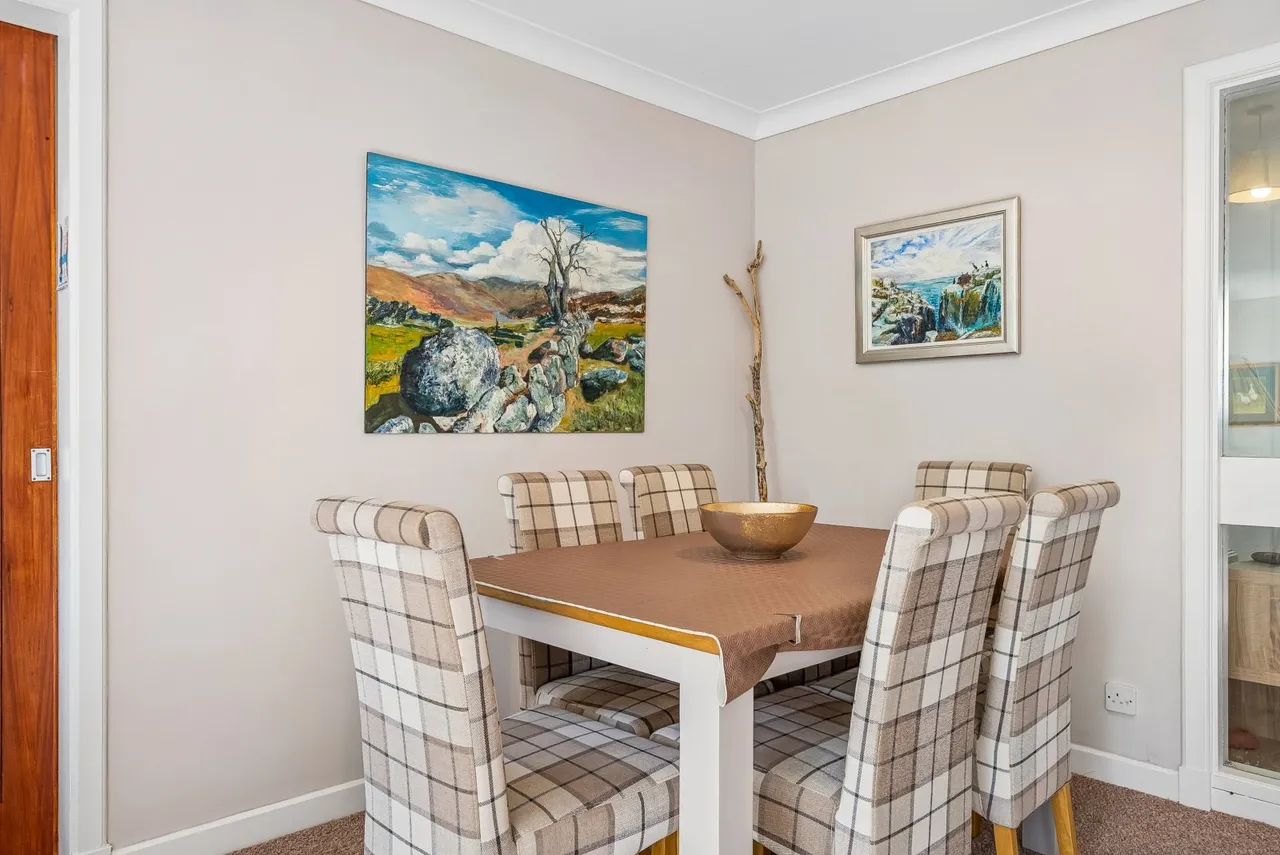 Rhu Ellen Court, Rhu, G84, photo 12