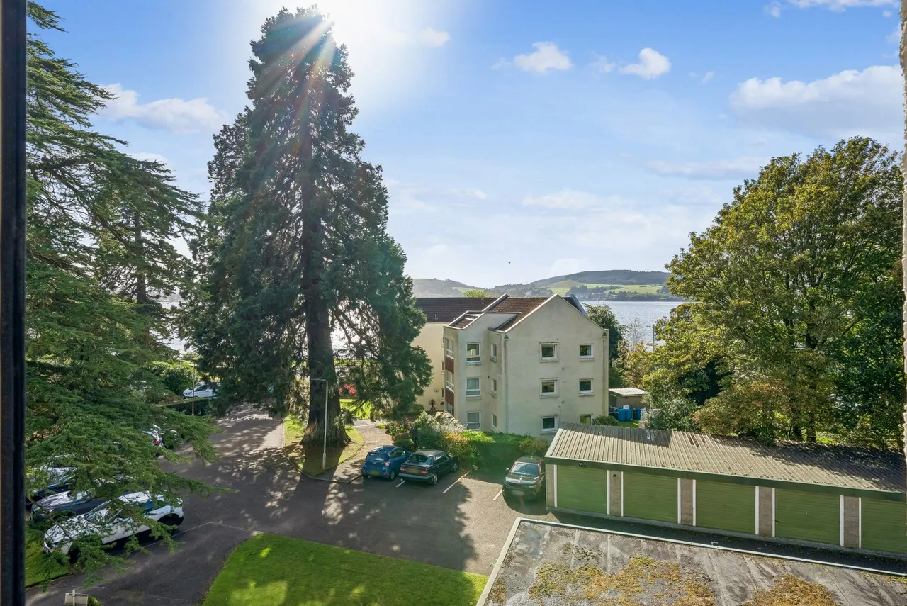 Rhu Ellen Court, Rhu, G84, photo 8