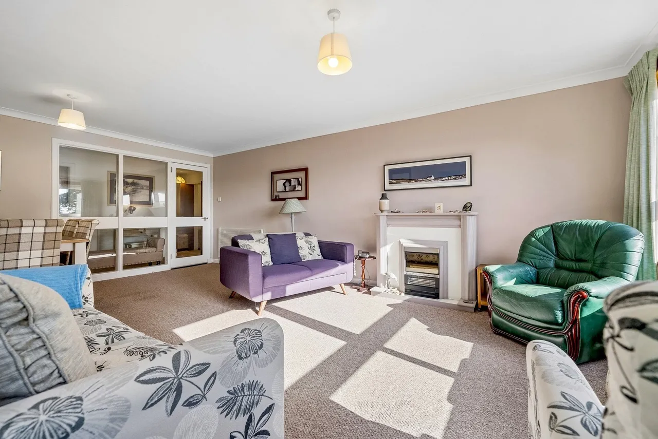 Rhu Ellen Court, Rhu, G84, photo 6